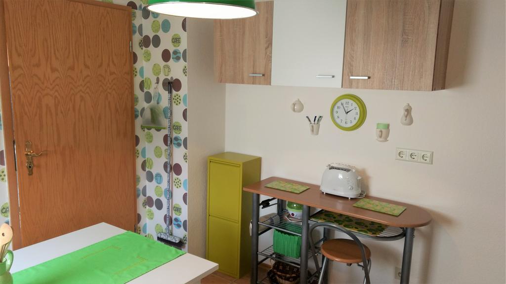 Ferienwohnung Dernbecher Saarbrücken Exterior foto